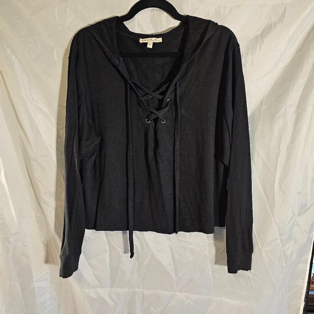 Black Express One Eleven hooded, long sleeve shirt. Size S